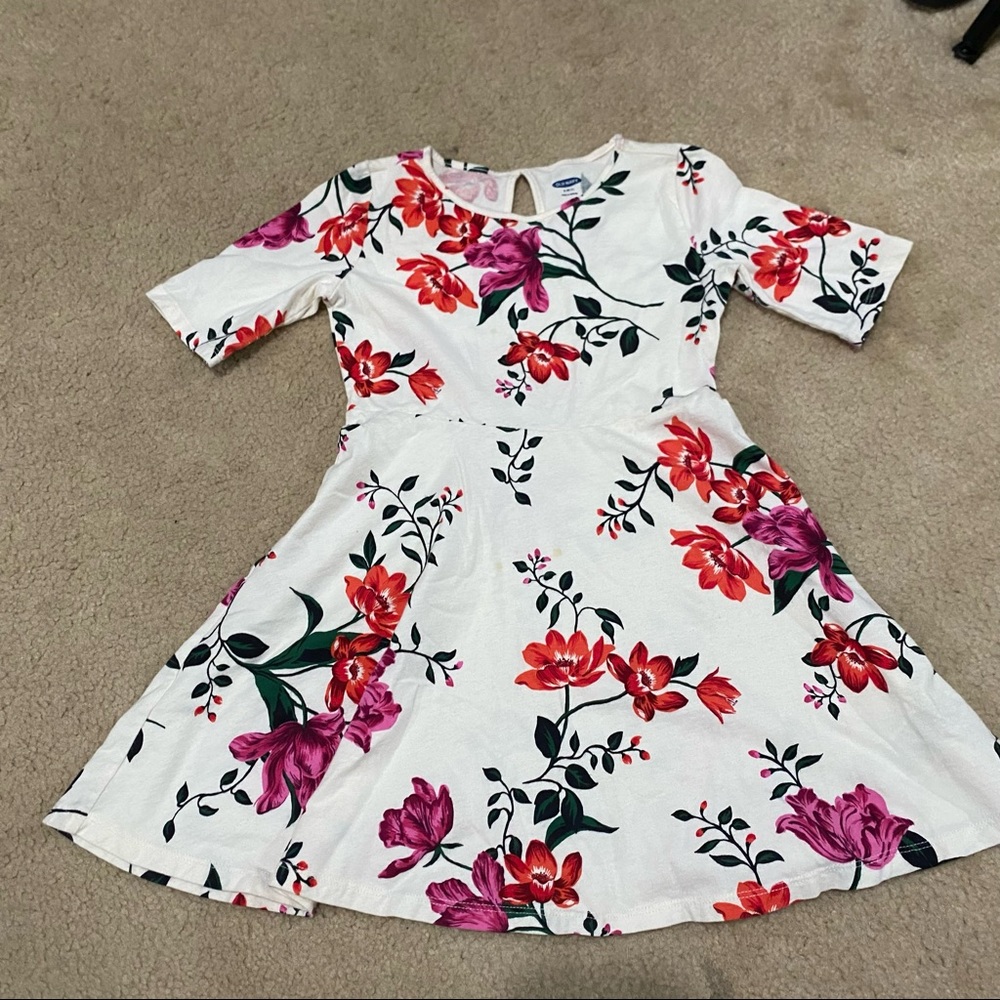 Old navy skater dress- S 6/7
